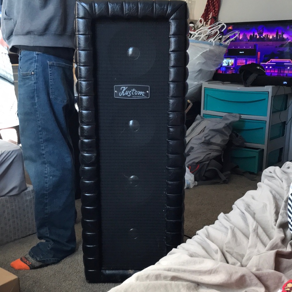 they work and spund perfectly fine. i dont have alot of space in my house